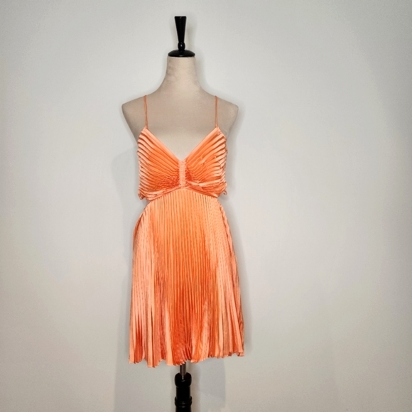 ari back tie pleated mini dress Aerie Tie Mini Dress